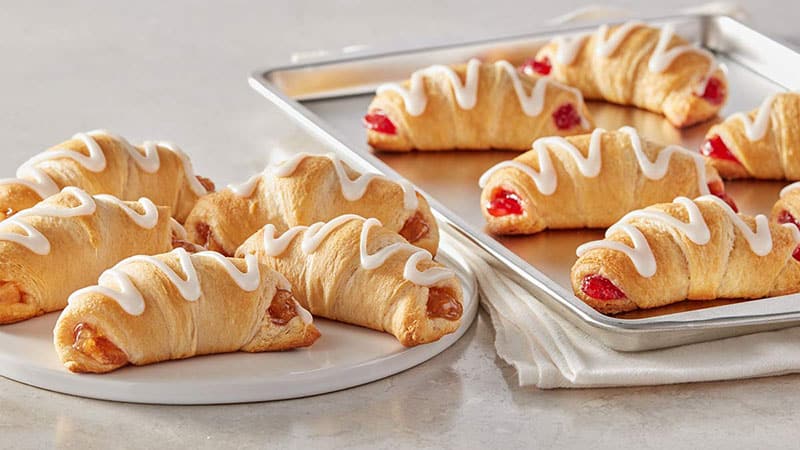  Pillsbury™ Filled Crescents
